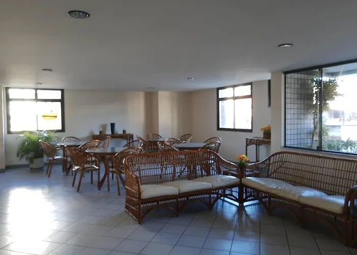 Apartamento próximo as praias das Dunas e Forte
